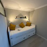 Quevin Villa *